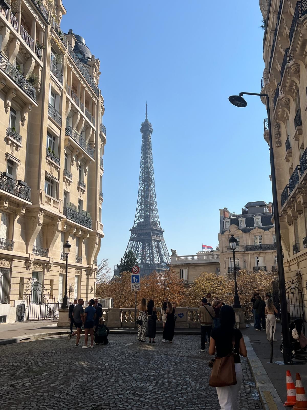 Studette meublée, refaite à neuf, Paris 16 — photo 4