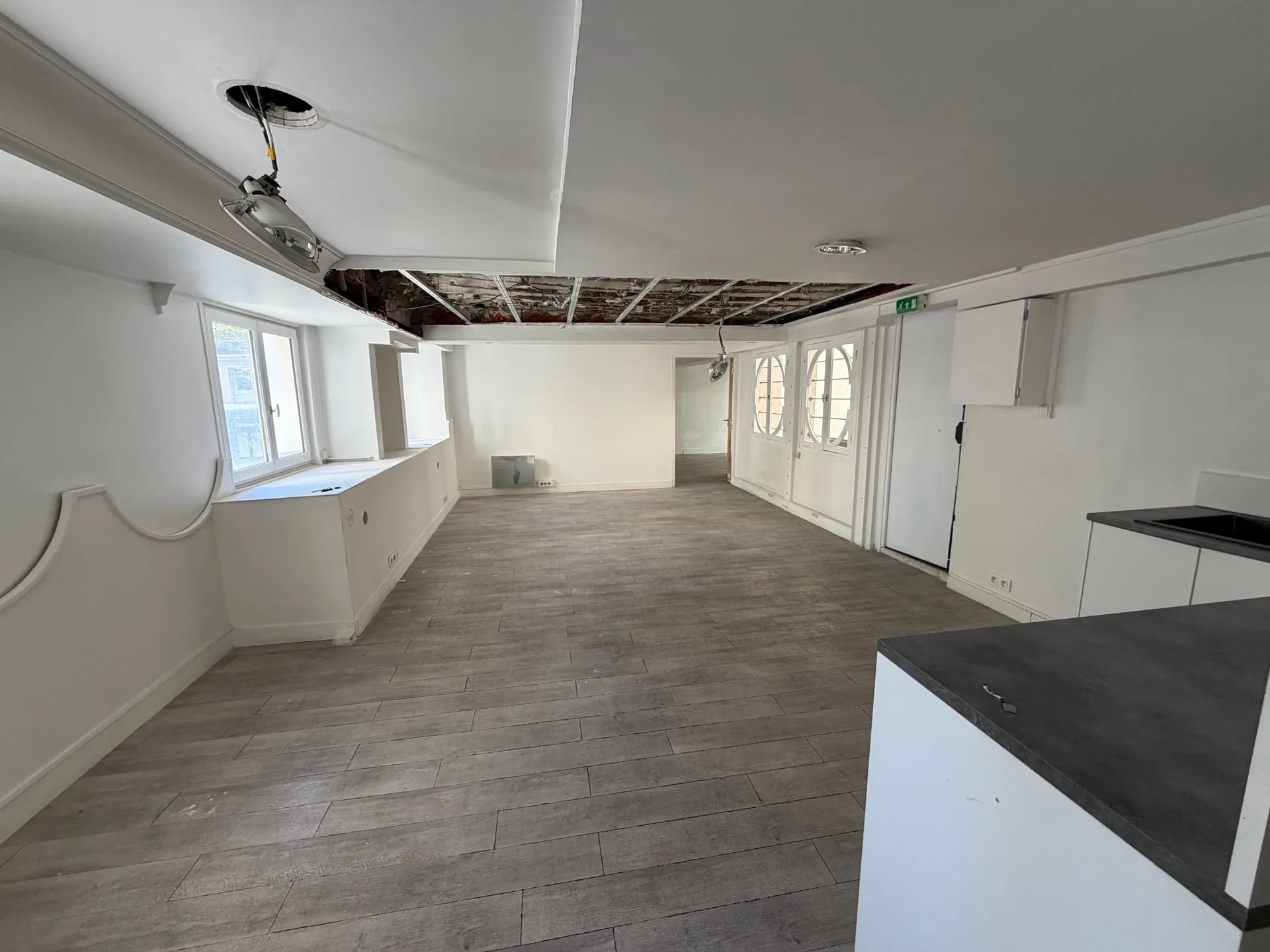 Appartement à rénover 65 m², Sentier 75002 — photo 1