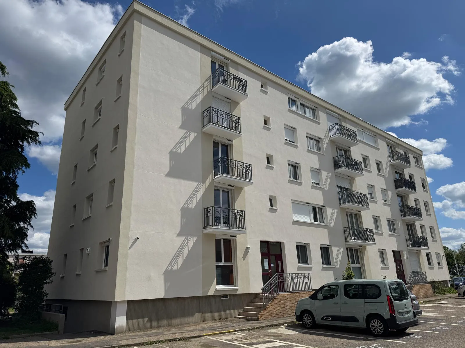 Poissy - copropriété — image 2