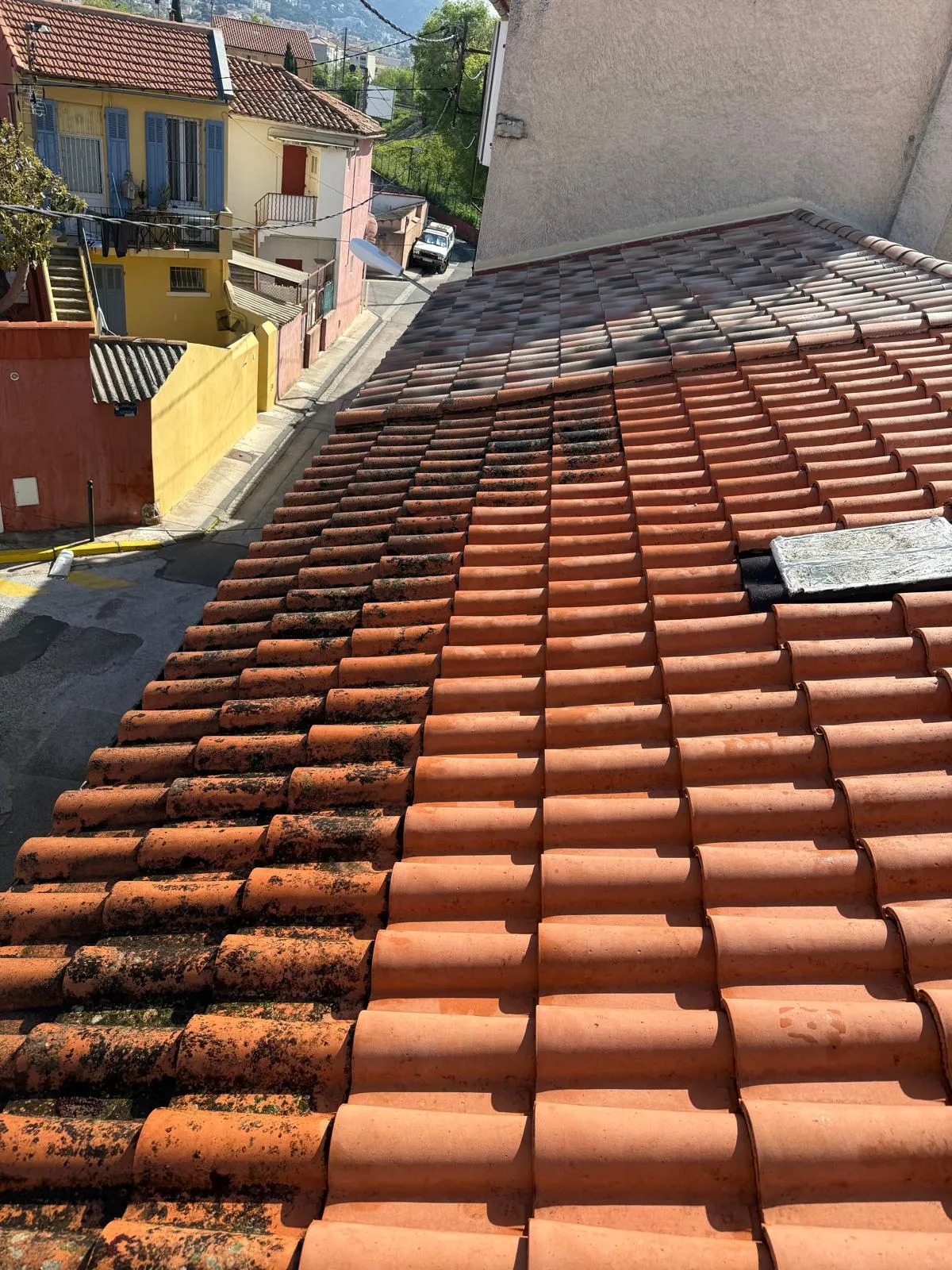 Réalisation d'un nettoyage / traitement hydrofuge complet de toiture — image 3